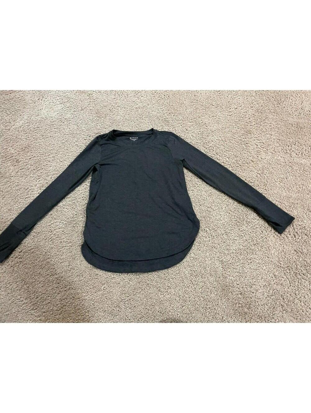 Women’s Athleta Long Sleeve Sort/ Top Grey XS Xsmall Relaxed Fit Active Fit